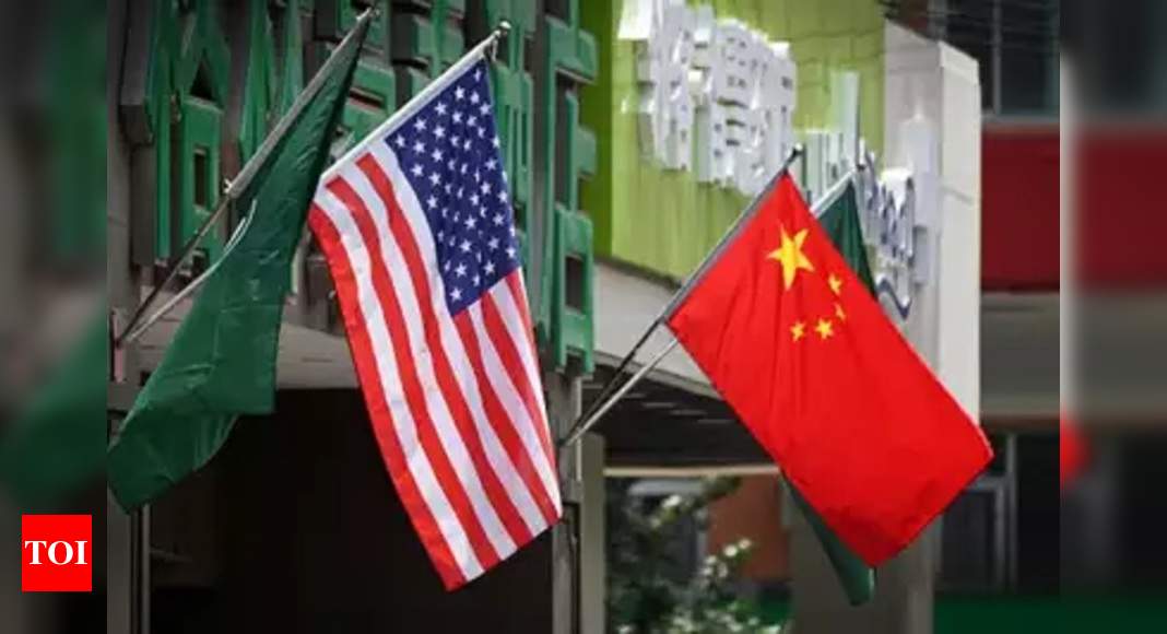 China to sanction US officials for 'nasty' behaviour over Taiwan - Times of India