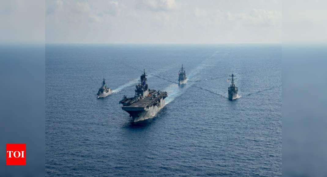 US military slams Chinese flights over South China Sea but says they posed no threat - Times of India