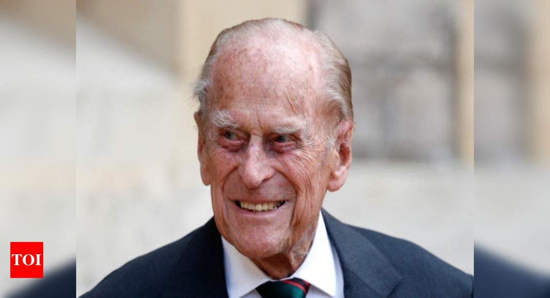 Prince Philip transferred back to private hospital - Times of India