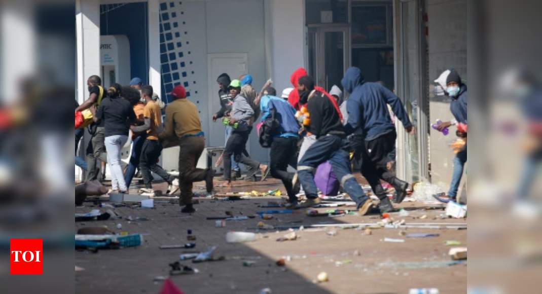 6 killed, 219 arrested in South Africa riots over jailing of ex-leader Zuma - Times of India