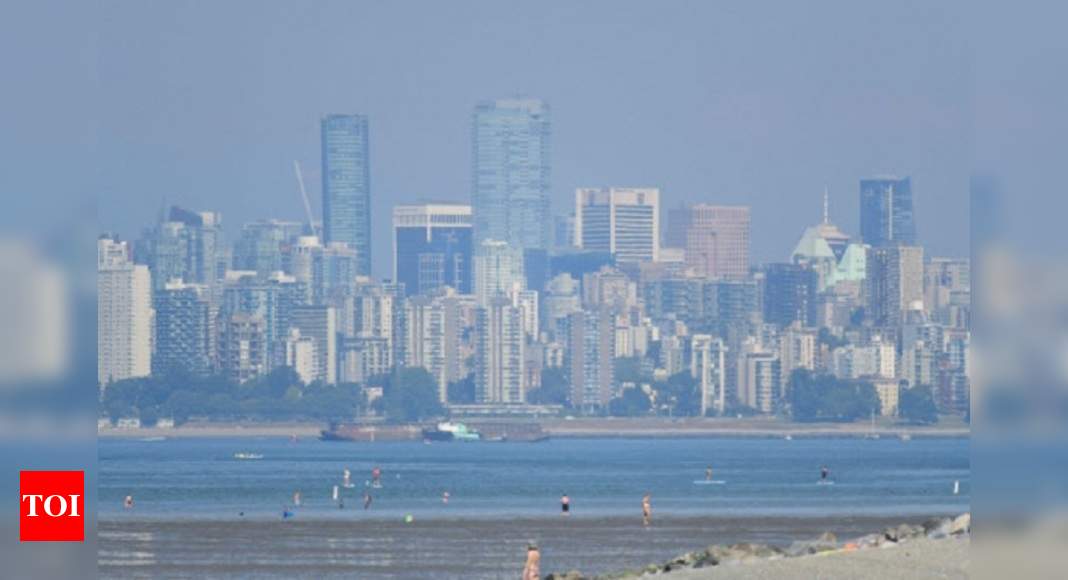 Scores dead as record-breaking heat wave grips Canada, US - Times of India