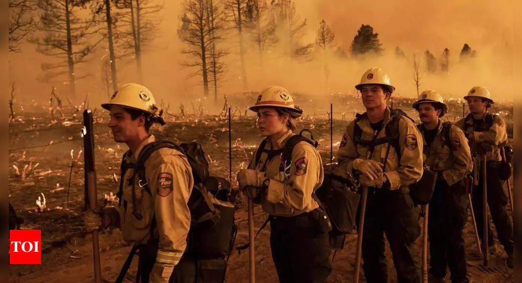 California fire approaches Lake Tahoe after mass evacuation - Times of India