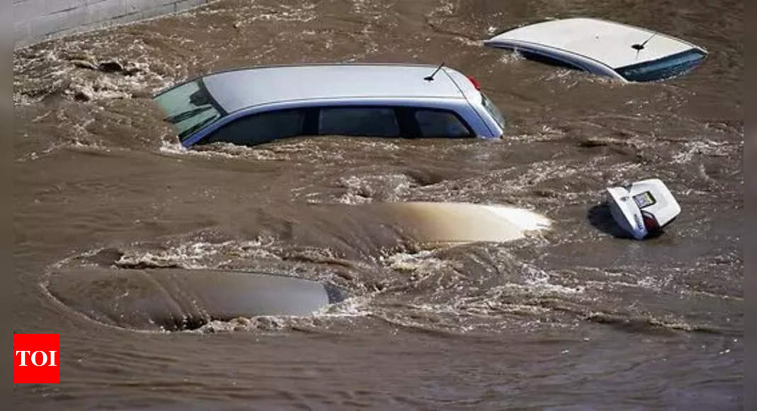 Hurricane Ida: Twenty two dead in New York City, New Jersey and Pennsylvania as Ida brings flash flooding | World News - Times of India